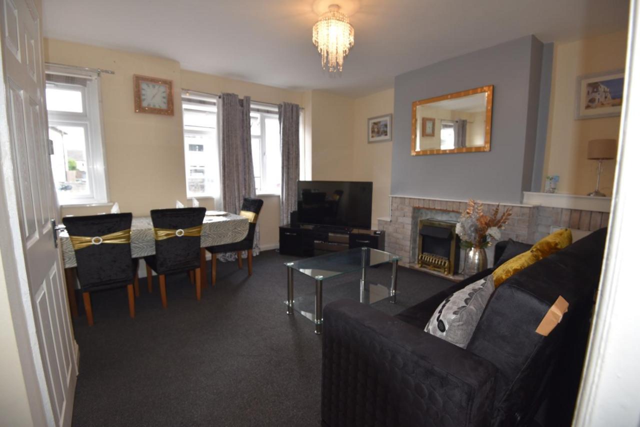 Lovely Holiday Home Near Cardiff City Centre - Madoc Road 3 Bedrooms Sleeps Up To 7 Exteriér fotografie